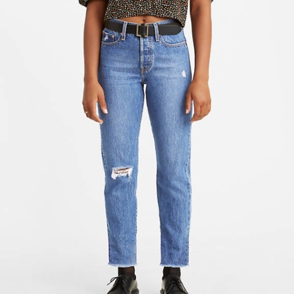 Levi's Size 31 Athens Wedgie Fit Ankle Denim Jeans - Picture 8 of 8